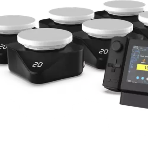 Magnetic hotplate stirrers with hub controller